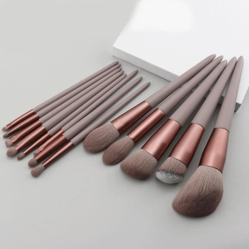 Makeup Brush Set (13-piece) – Soft Beauty Tools for a Perfect Makeup Finish