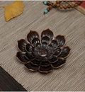 Lotus-Räucherstäbchenhalter – Elegantes Räuchergefäß aus langlebiger Legierung für eine entspannte Atmosphäre.
