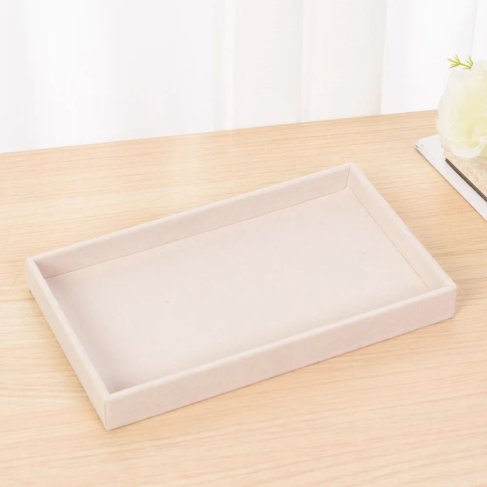 Elegant Velvet Jewelry Organizer – Order for Your Treasures