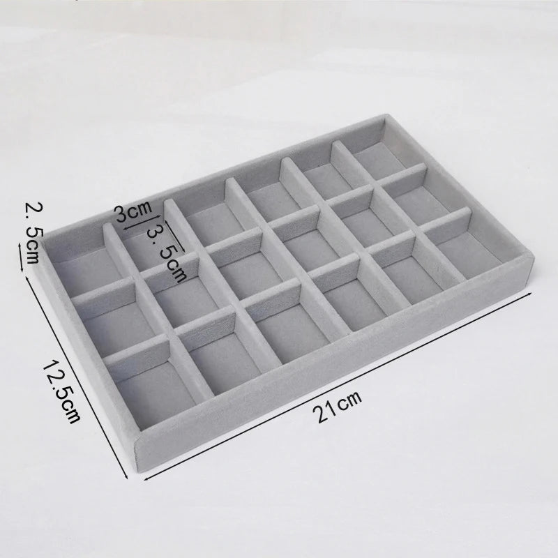 Elegant Velvet Jewelry Organizer – Order for Your Treasures