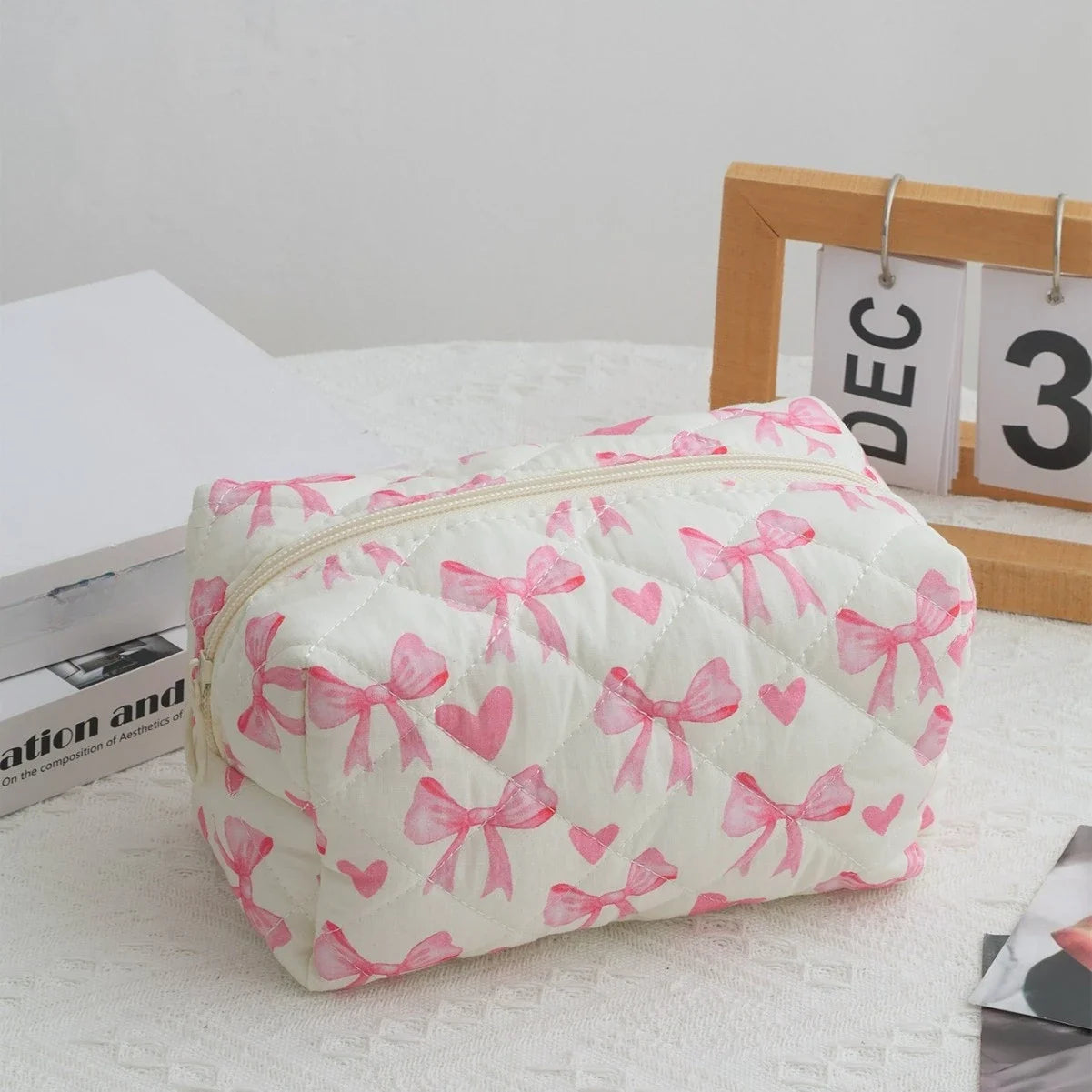 Cosmetic bag