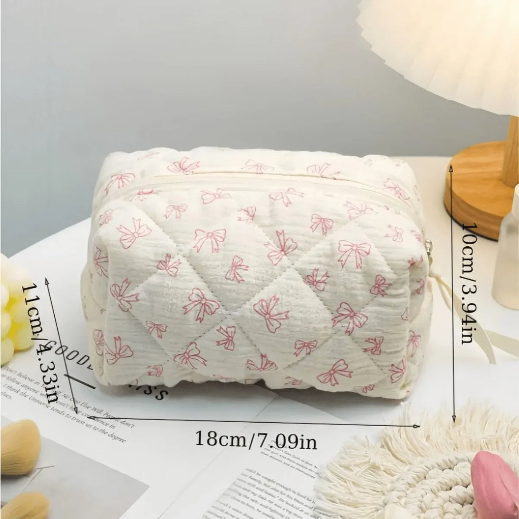 Cosmetic bag