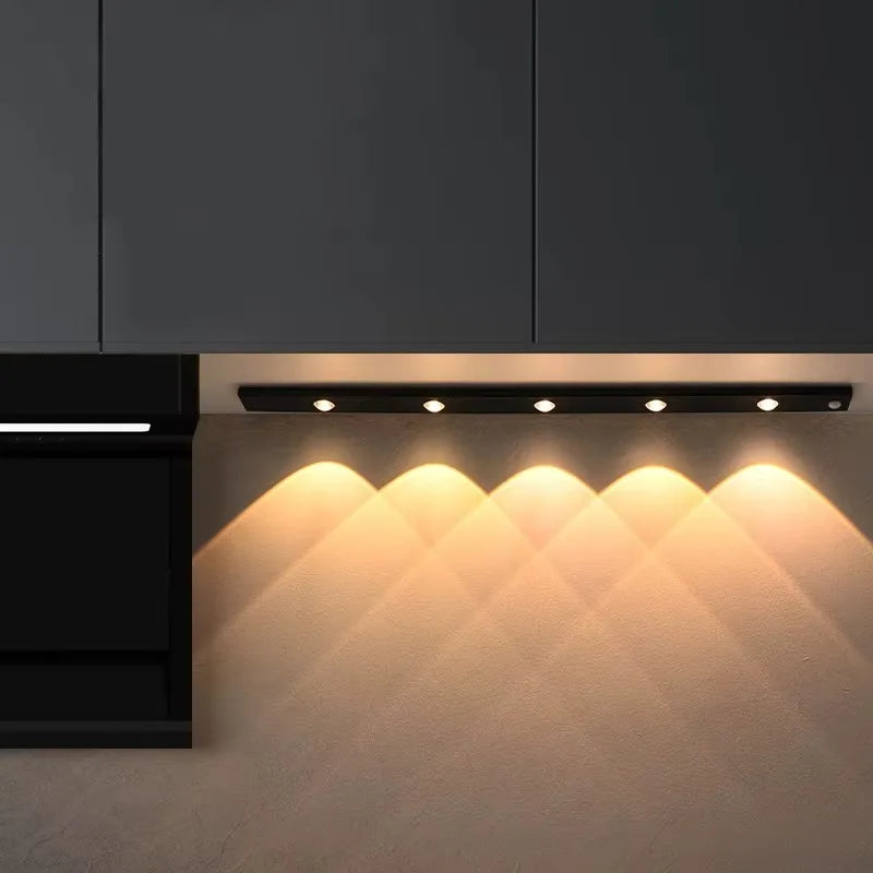 LED-Schrankleuchte mit Bewegungssensor – Ultradünn, kabellos & dimmbar mit 3 Lichtfarben.