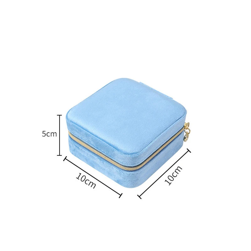 Elegant Velvet Jewelry Box – Compact & Stylish